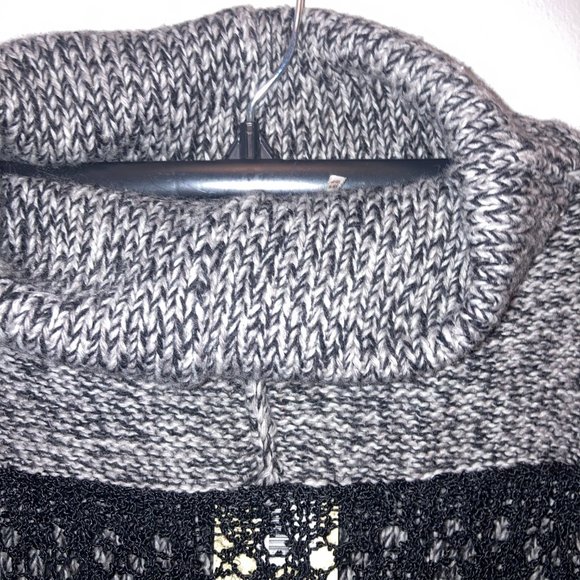 NWT Free People Shrug Cowl Neck Size XS/S Mesh Lace Fringe Wool Gray Black - Picture 3 of 11